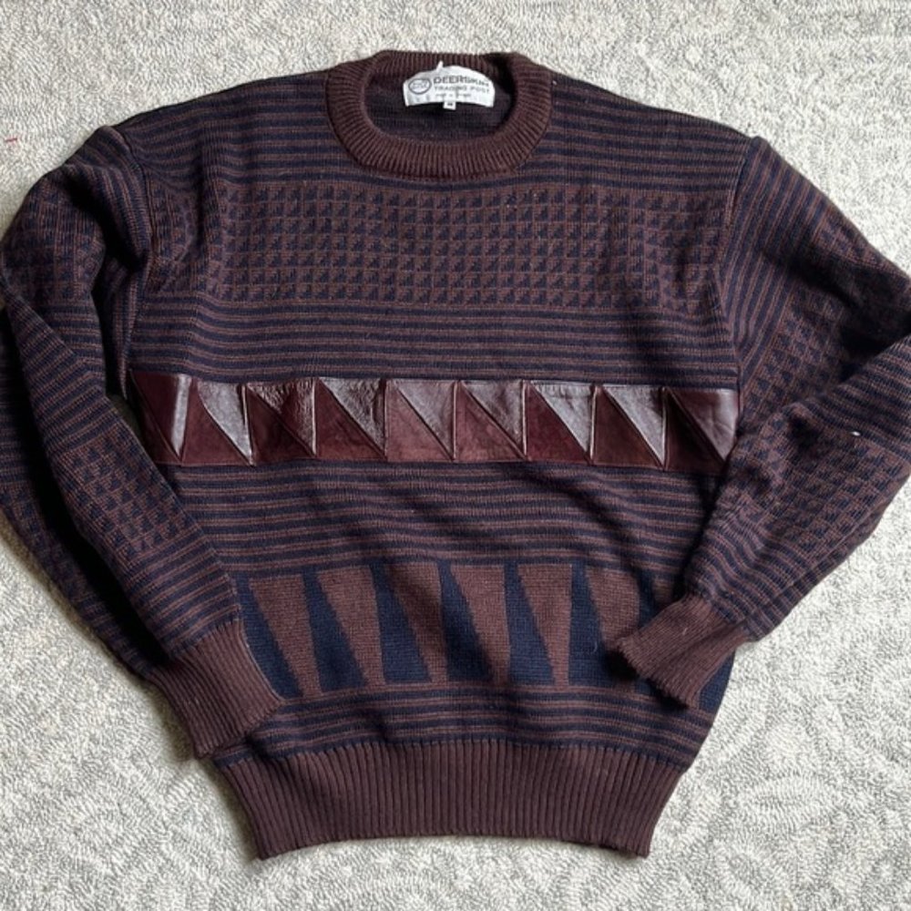 MENS Vintage Crew knit Brown Sweater Size Medium